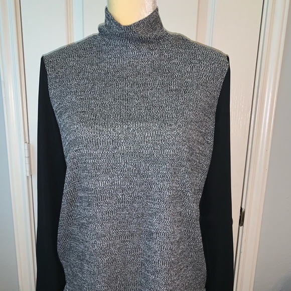 Loft turtleneck - Picture 2 of 6